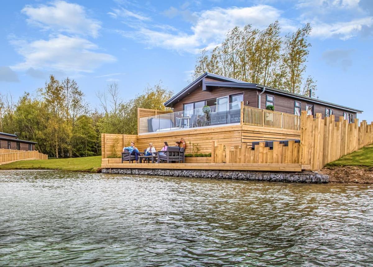 Отель Noahs Retreat Laceby Экстерьер фото