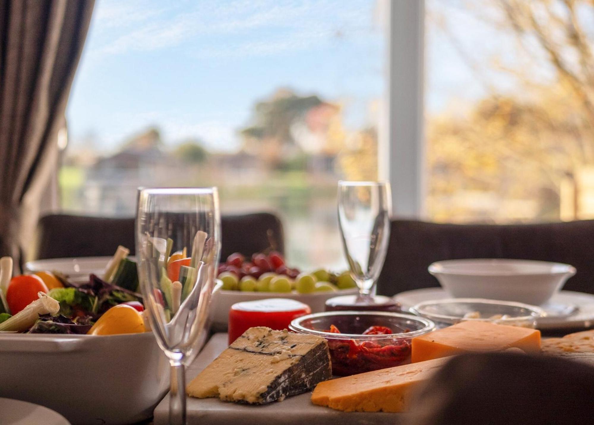 Отель Noahs Retreat Laceby Номер фото