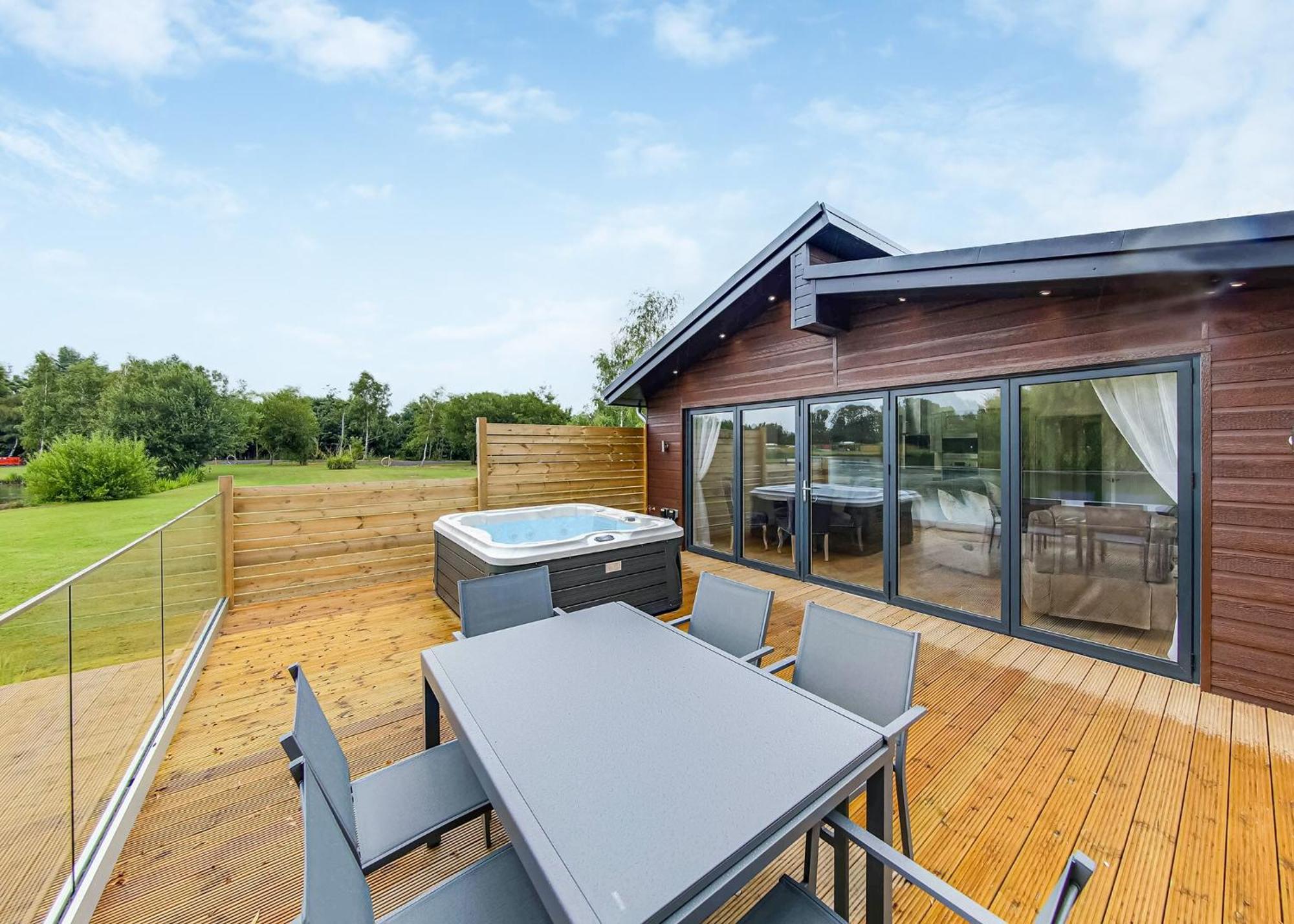 Отель Noahs Retreat Laceby Экстерьер фото